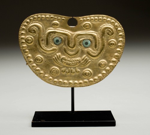 Gold Nose Ornament with Jaguar Face